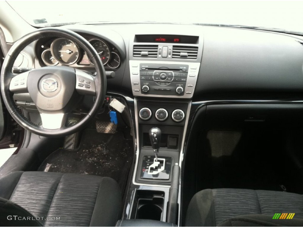 2010 MAZDA6 i Touring Sedan - Black Cherry Metallic / Black photo #18