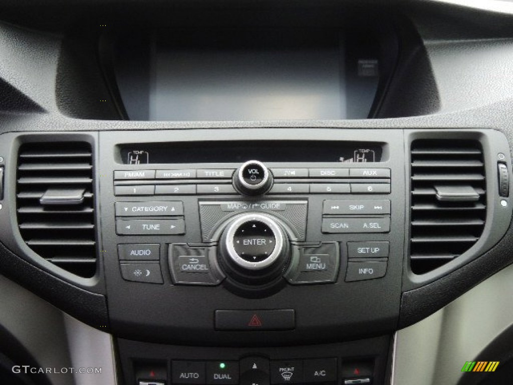 2010 Acura TSX Sedan Controls Photo #76242616