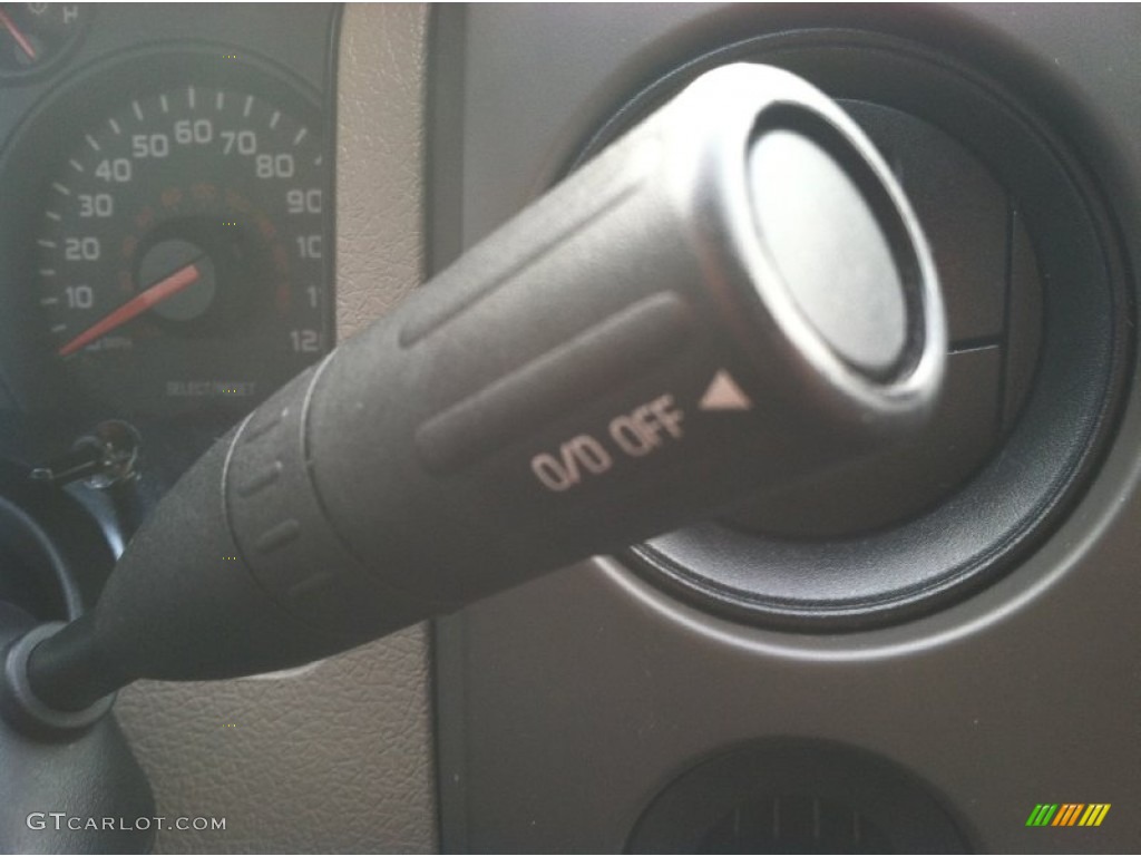 2010 F150 STX SuperCab 4x4 - Tuxedo Black / Medium Stone photo #24