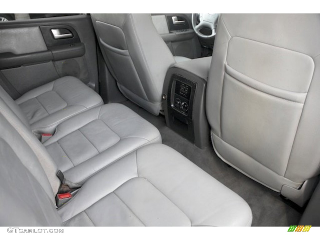 2003 Expedition XLT - Silver Birch Metallic / Flint Grey photo #20
