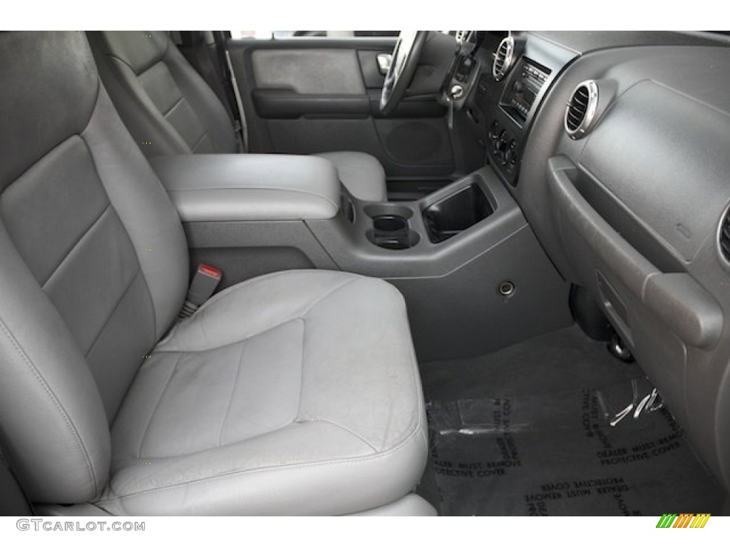 2003 Expedition XLT - Silver Birch Metallic / Flint Grey photo #23