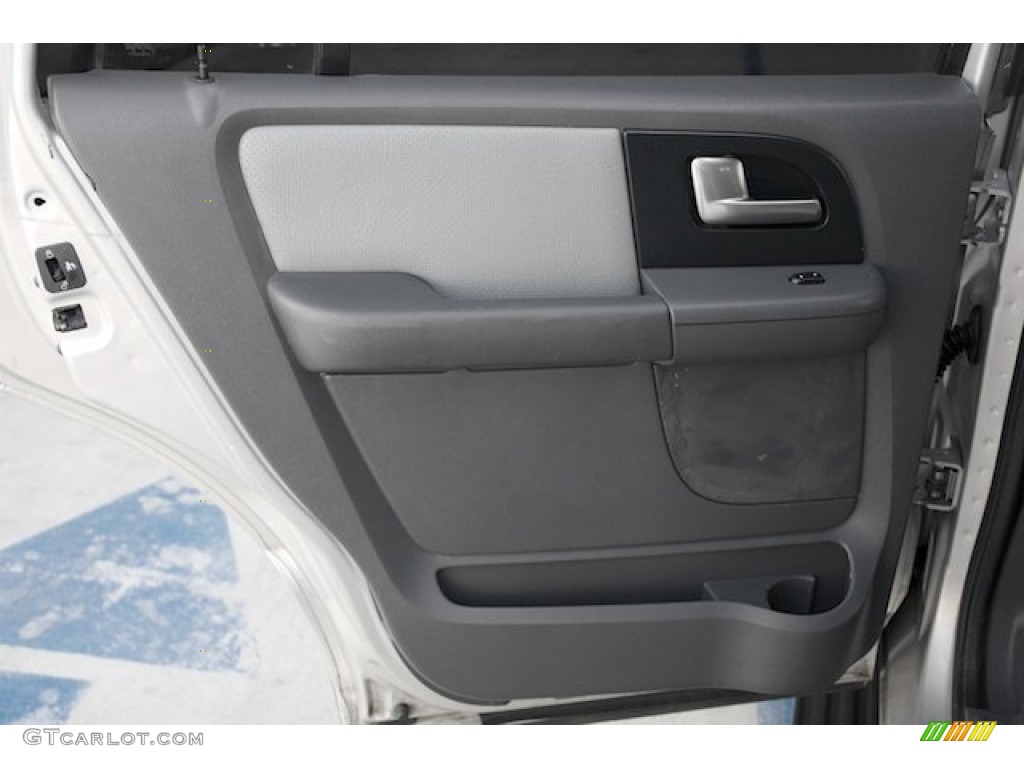 2003 Expedition XLT - Silver Birch Metallic / Flint Grey photo #27