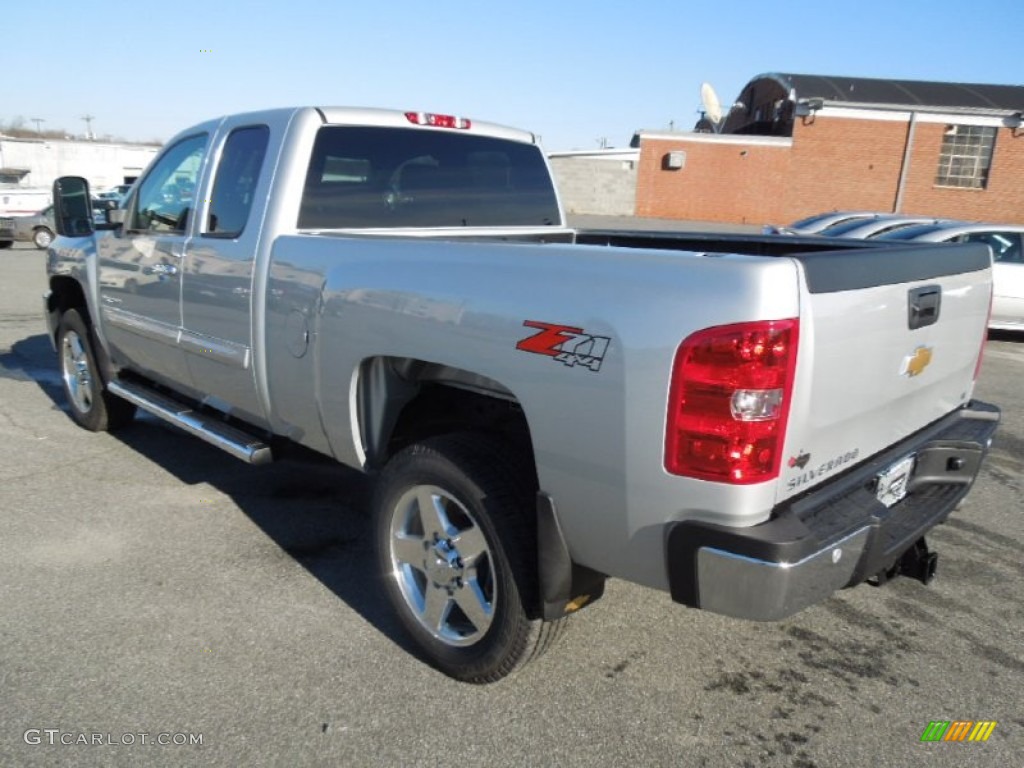 Silver Ice Metallic 2013 Chevrolet Silverado 2500HD LT Extended Cab 4x4 Exterior Photo #76245335