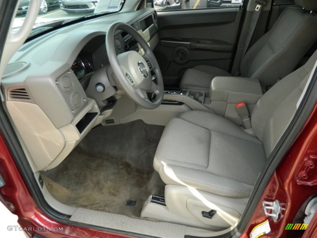 Dark Khaki/Light Graystone Interior 2007 Jeep Commander Sport Photo #76245569
