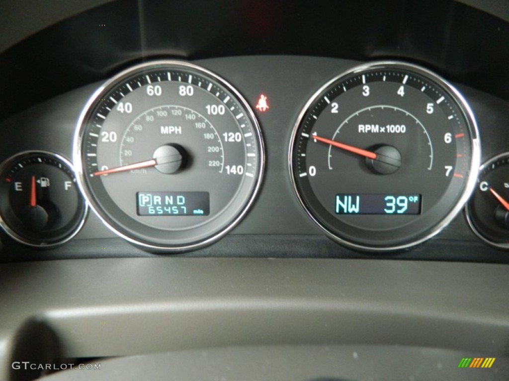 2007 Jeep Commander Sport Gauges Photos