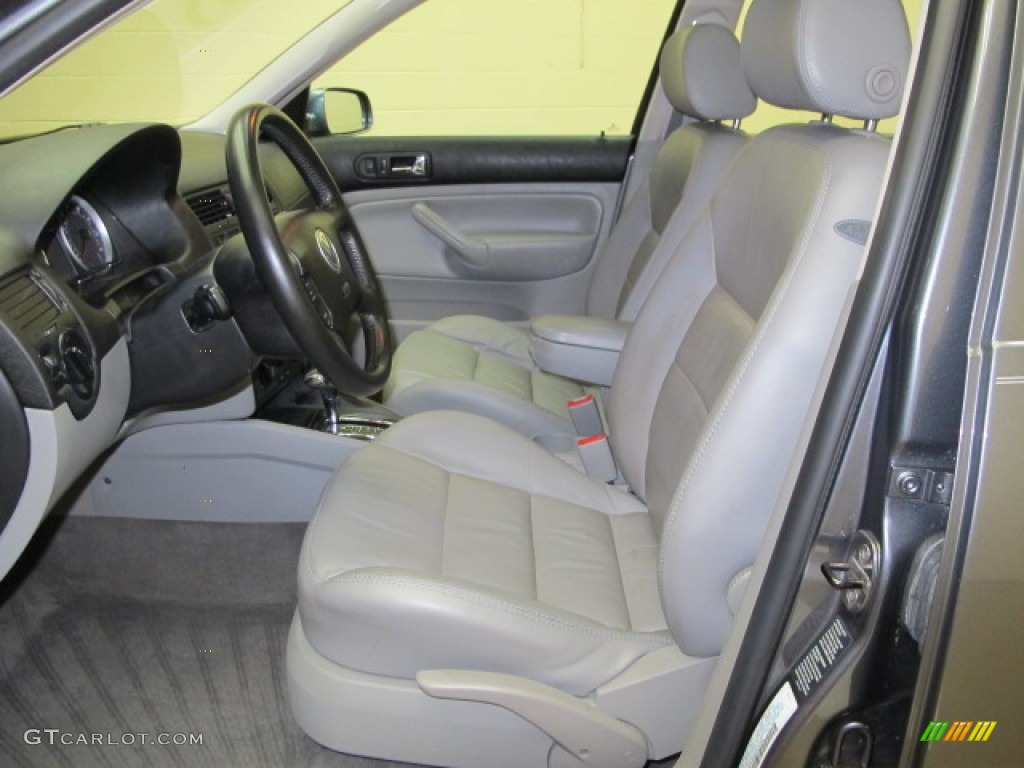 Grey Interior 2004 Volkswagen Jetta GLS Sedan Photo #76247024