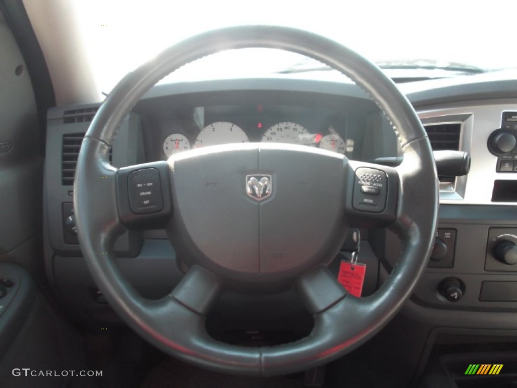 2007 Dodge Ram 2500 SLT Quad Cab 4x4 Medium Slate Gray Steering Wheel Photo #76247522