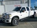 White Platinum Metallic Tri-Coat - F350 Super Duty Platinum Crew Cab 4x4 Photo No. 2