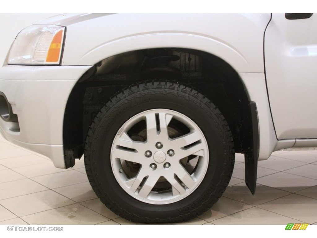 2008 Mitsubishi Endeavor LS Wheel Photos