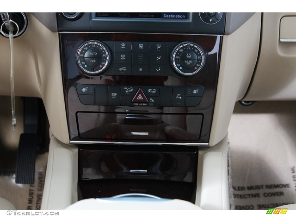 2010 Mercedes-Benz ML 350 4Matic Controls Photo #76252841