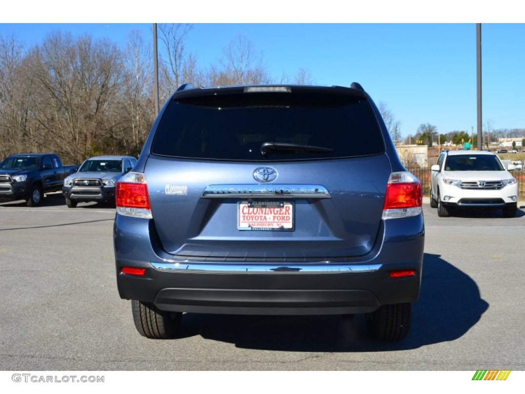 2013 Highlander V6 - Shoreline Blue Pearl / Sand Beige photo #4