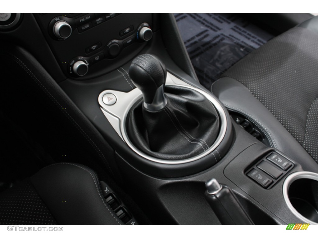 2010 370Z Sport Touring Coupe - Magnetic Black / Black Leather photo #12