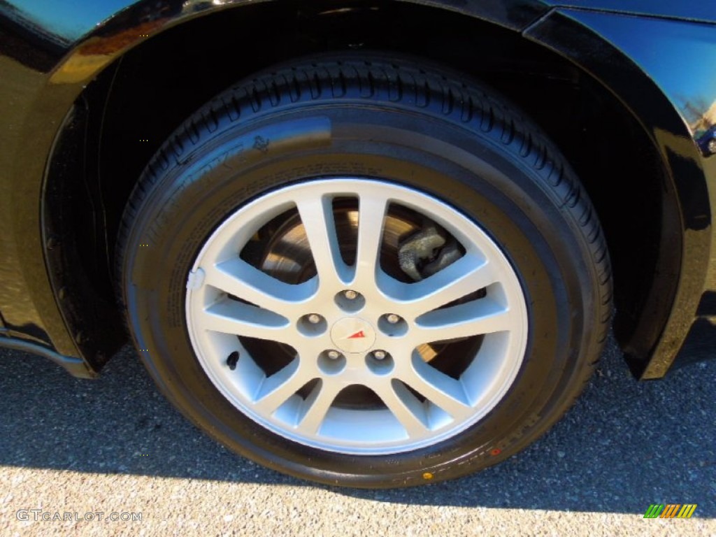 2005 G6 Sedan - Black / Ebony photo #24