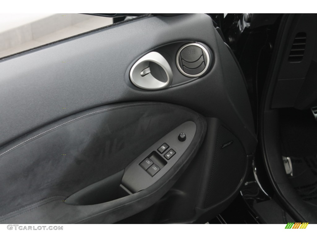 2010 370Z Sport Touring Coupe - Magnetic Black / Black Leather photo #15
