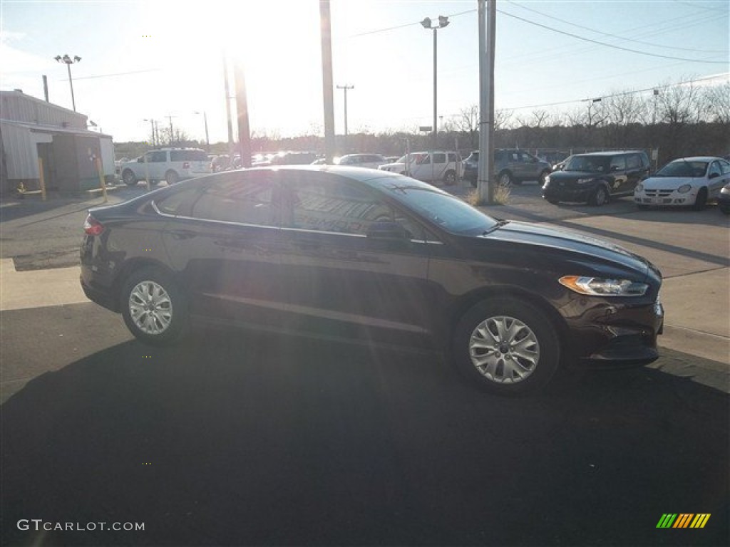 2013 Fusion S - Bordeaux Reserve Red Metallic / Earth Gray photo #8