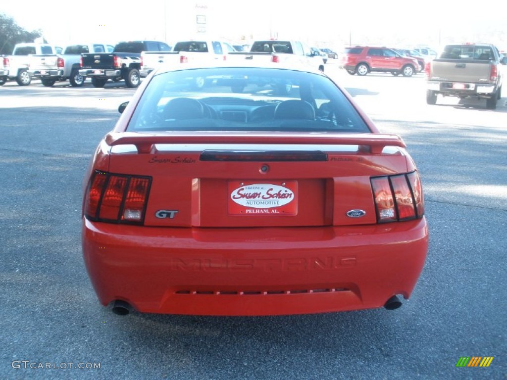 2004 Mustang GT Coupe - Torch Red / Dark Charcoal photo #10