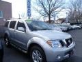 Silver Lightning - Pathfinder SE 4x4 Photo No. 2