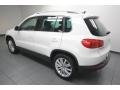 White Gold Metallic - Tiguan SE Photo No. 6