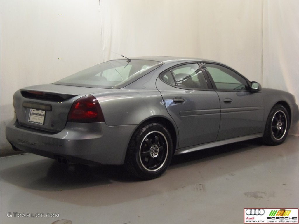 2004 Grand Prix GT Sedan - Greystone Metallic / Dark Pewter photo #23