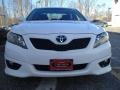 Super White - Camry SE Photo No. 2