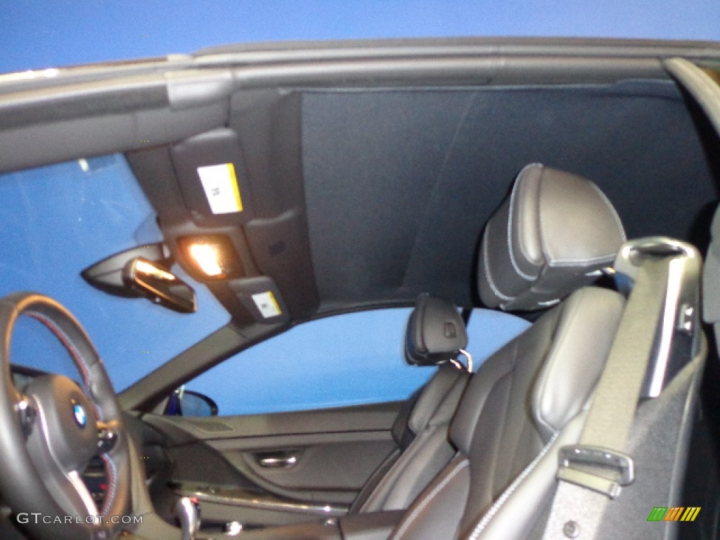 2012 M6 Convertible - San Marino Blue Metallic / Black photo #24