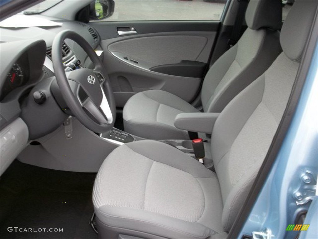 Gray Interior 2013 Hyundai Accent GS 5 Door Photo #76263455