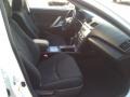 Super White - Camry SE Photo No. 25