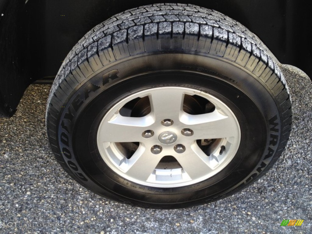 2011 Ram 1500 SLT Quad Cab 4x4 - Brilliant Black Crystal Pearl / Dark Slate Gray/Medium Graystone photo #7