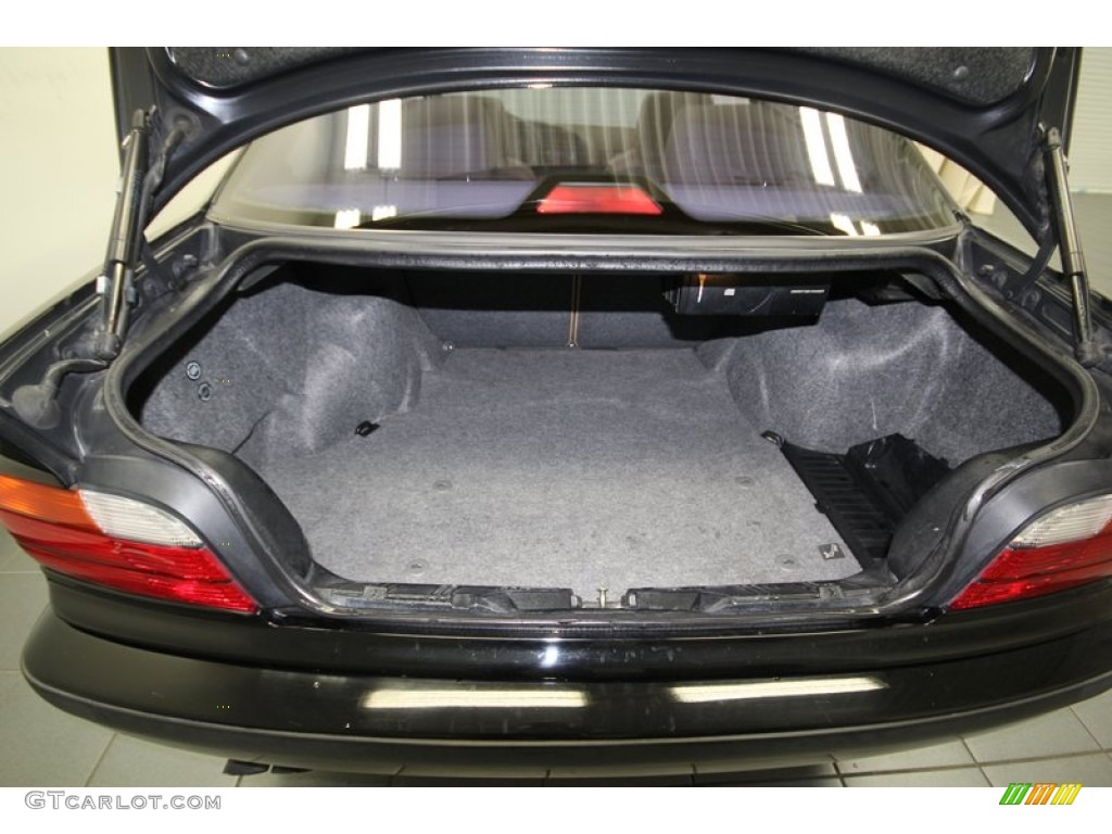 1998 BMW 3 Series 323is Coupe Trunk Photo #76266911
