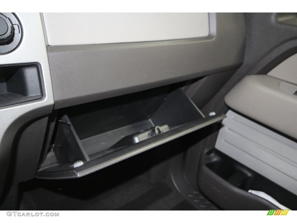 2010 F150 XLT SuperCrew - Sterling Grey Metallic / Medium Stone photo #18