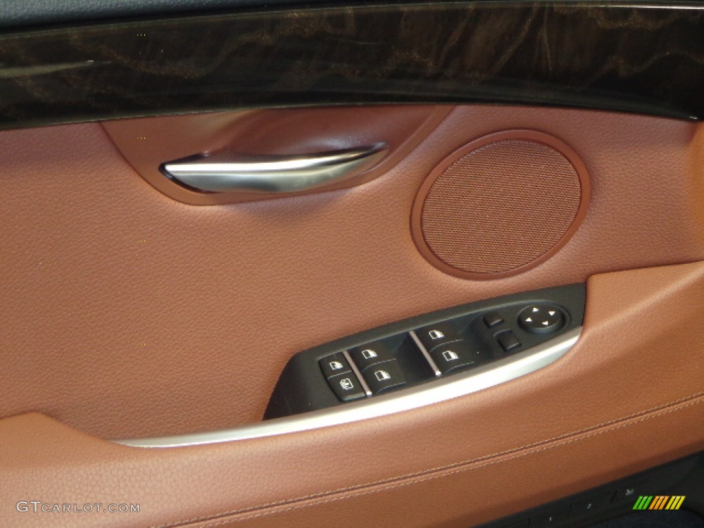 2012 BMW 5 Series 550i xDrive Gran Turismo Controls Photo #76268666