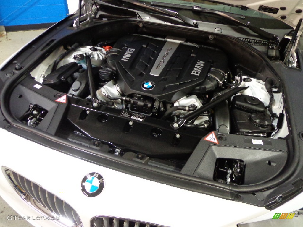 2012 BMW 5 Series 550i xDrive Gran Turismo 4.4 Liter DI TwinPower Turbocharged DOHC 32-Valve VVT V8 Engine Photo #76268885