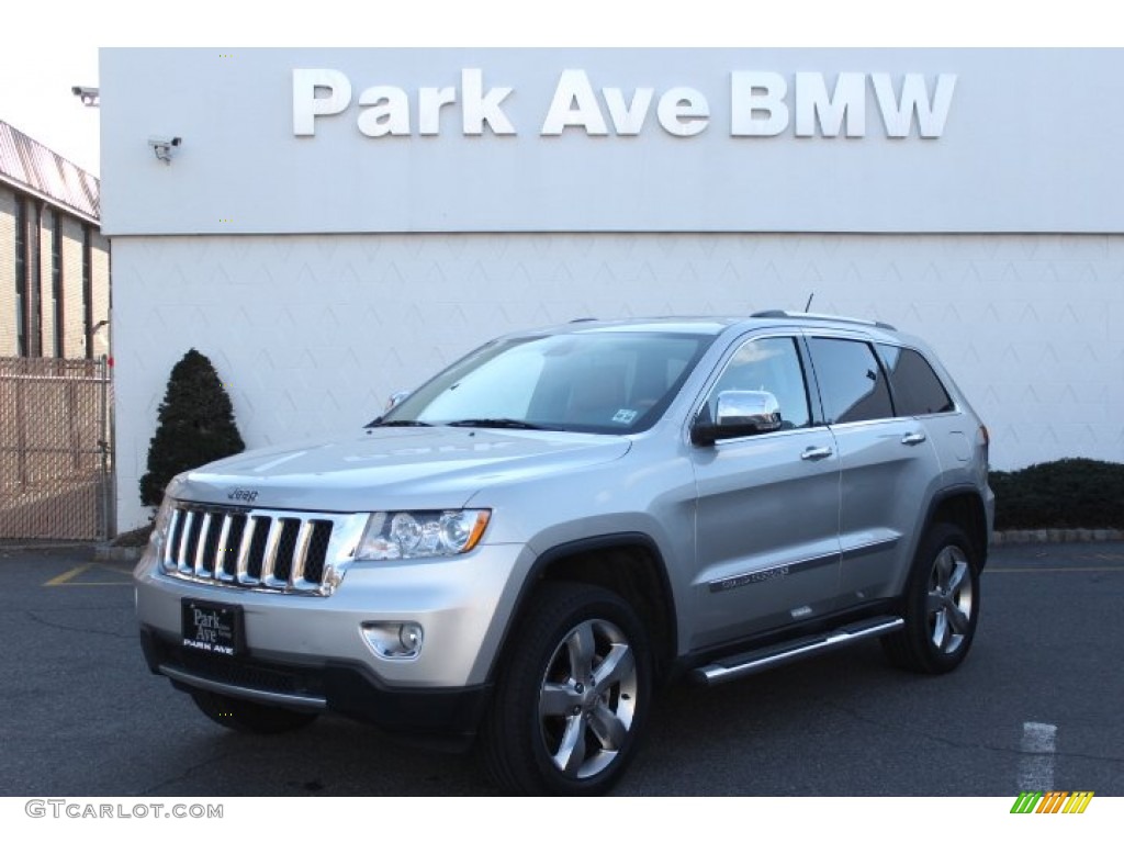 2012 Grand Cherokee Overland 4x4 - Bright Silver Metallic / New Saddle/Black photo #1