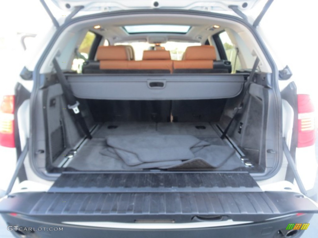 2008 BMW X5 3.0si Trunk Photo #76269497