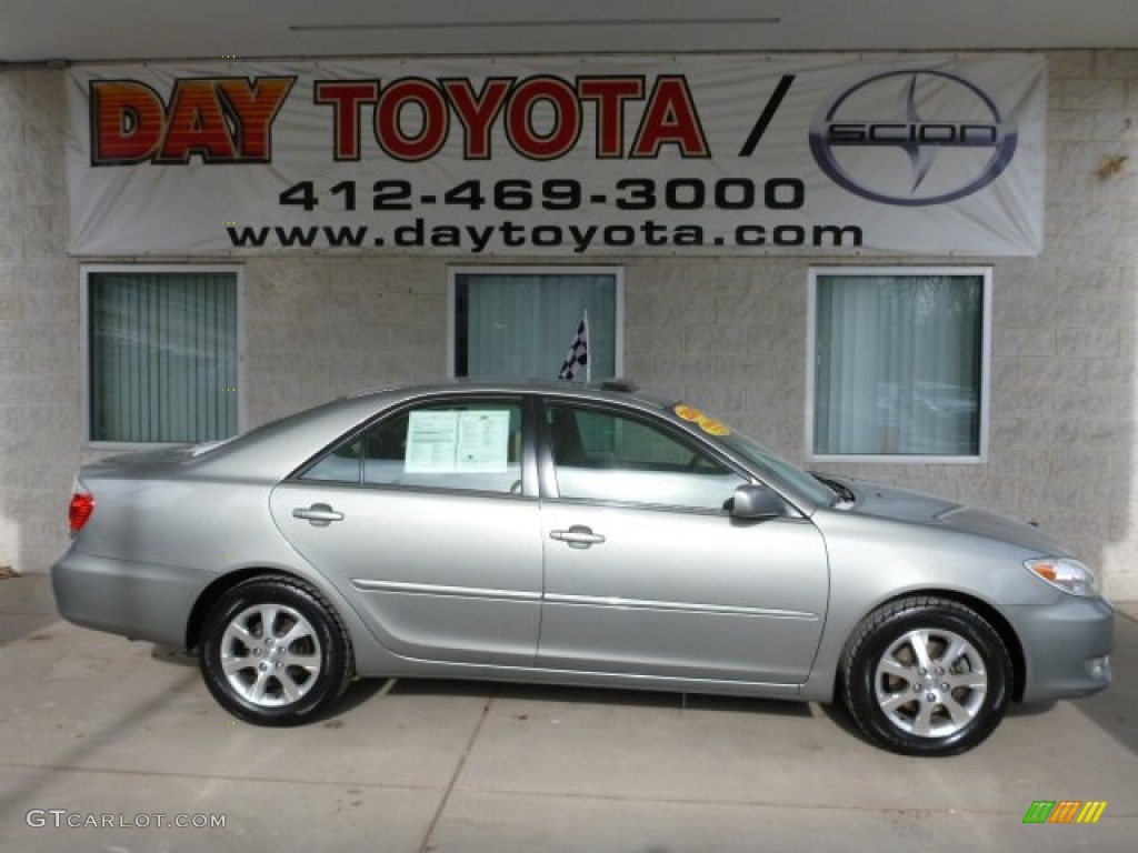 2006 Camry XLE V6 - Mineral Green Opal / Taupe photo #1