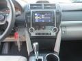 Super White - Camry LE Photo No. 35