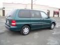 2004 Dark Green Emerald Kia Sedona LX  photo #10