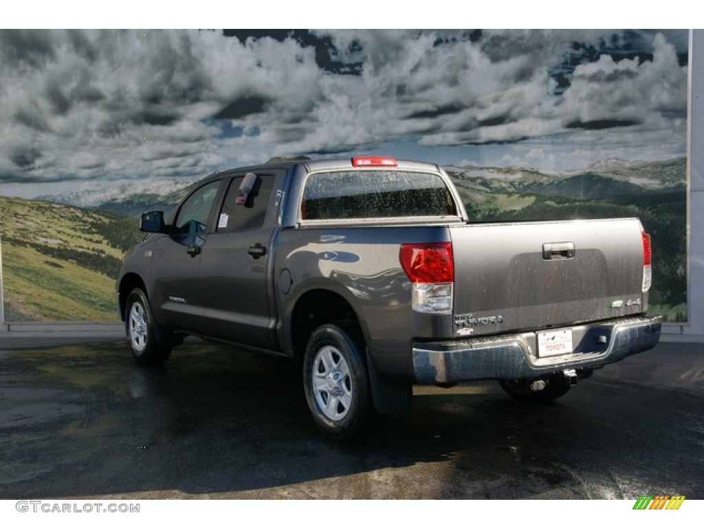 2013 Tundra CrewMax 4x4 - Magnetic Gray Metallic / Graphite photo #2