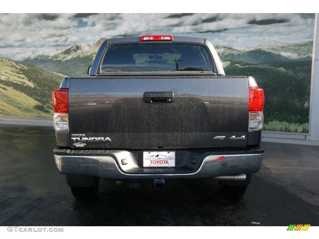 2013 Tundra CrewMax 4x4 - Magnetic Gray Metallic / Graphite photo #4