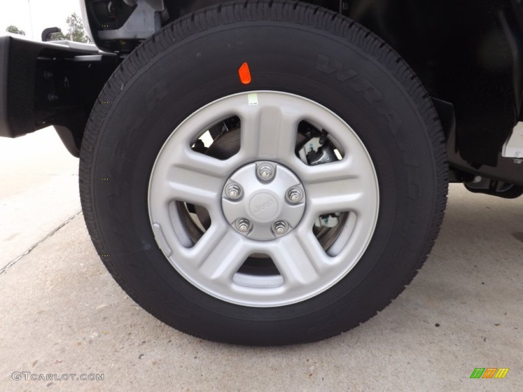 2013 Jeep Wrangler Unlimited Sport 4x4 Right Hand Drive Wheel Photo #76274285