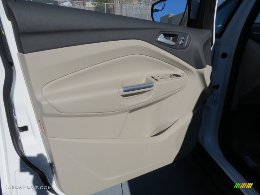 2013 Ford C-Max Energi Medium Light Stone Door Panel Photo #76274316