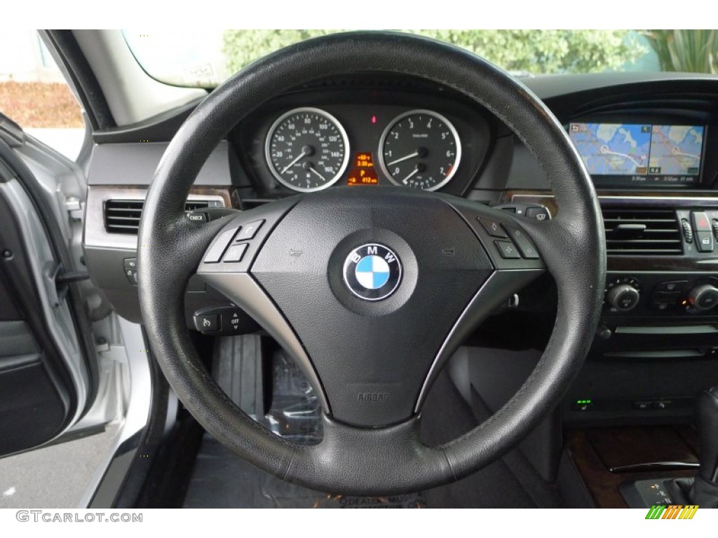 2004 BMW 5 Series 545i Sedan Black Steering Wheel Photo #76274419