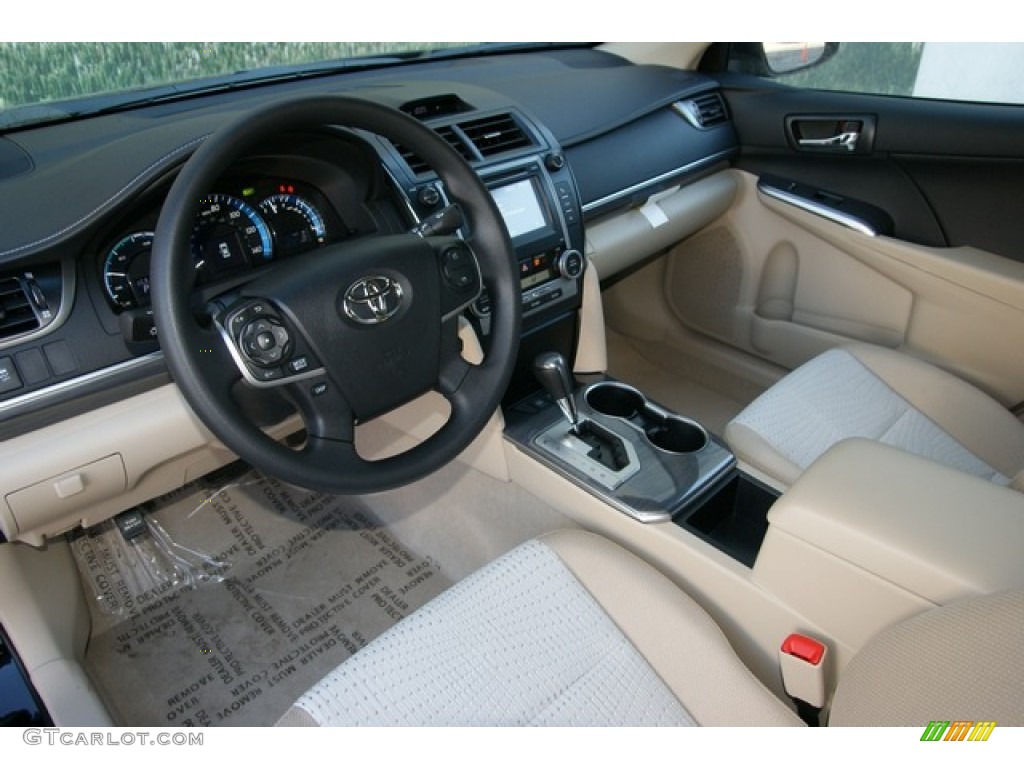 Ivory Interior 2013 Toyota Camry Hybrid Le Photo 76274504