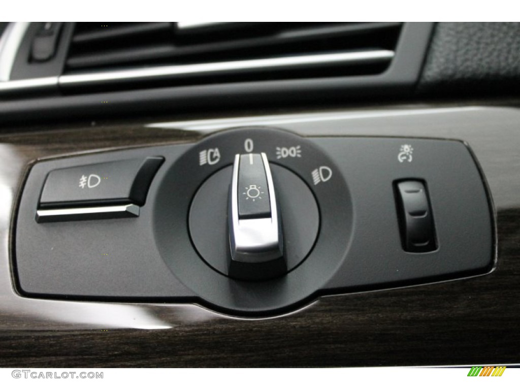 2009 BMW 7 Series 750Li Sedan Controls Photo #76276922