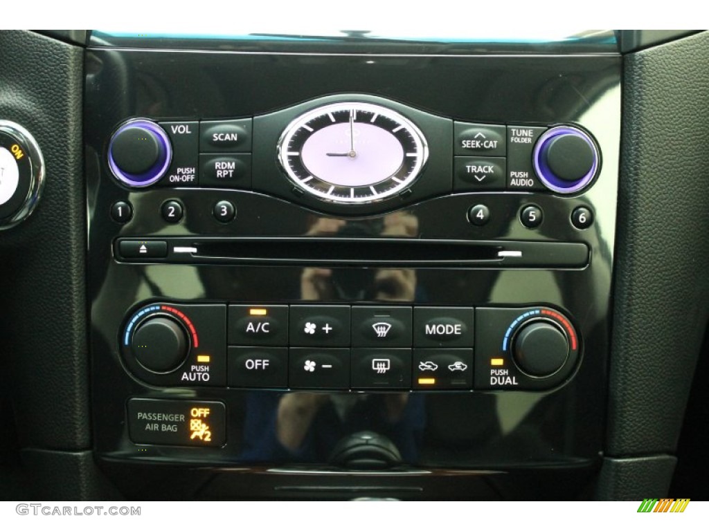 2010 Infiniti FX 35 AWD Controls Photo #76277243