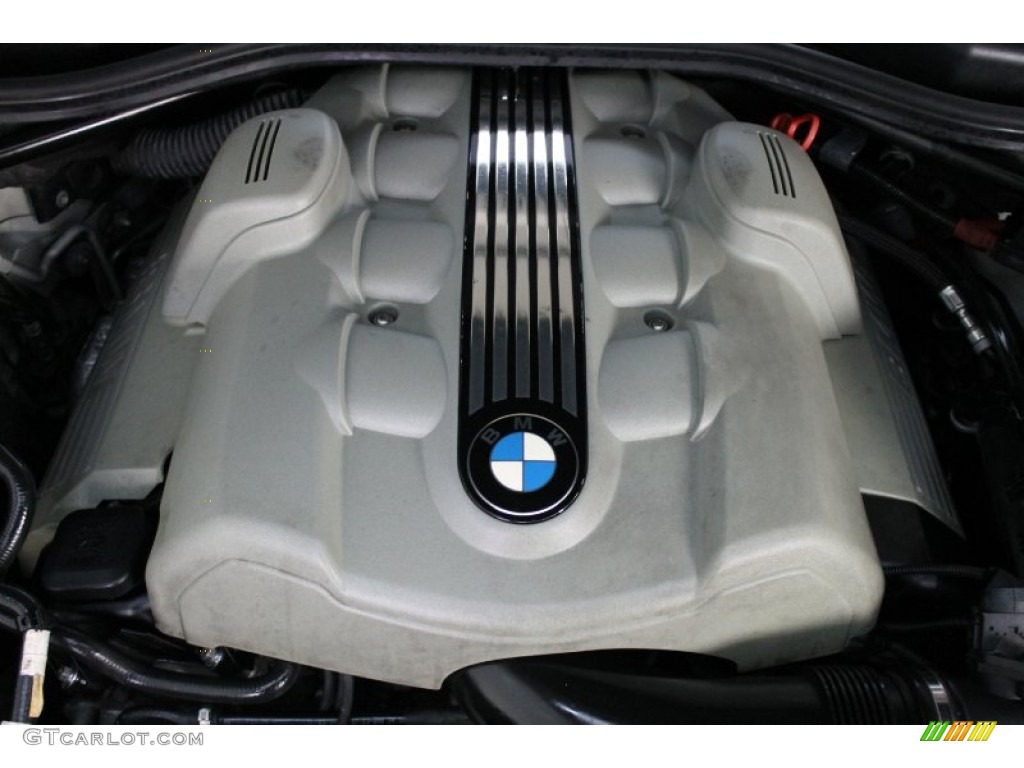 2004 BMW 5 Series 545i Sedan 4.4L DOHC 32V V8 Engine Photo #76277597