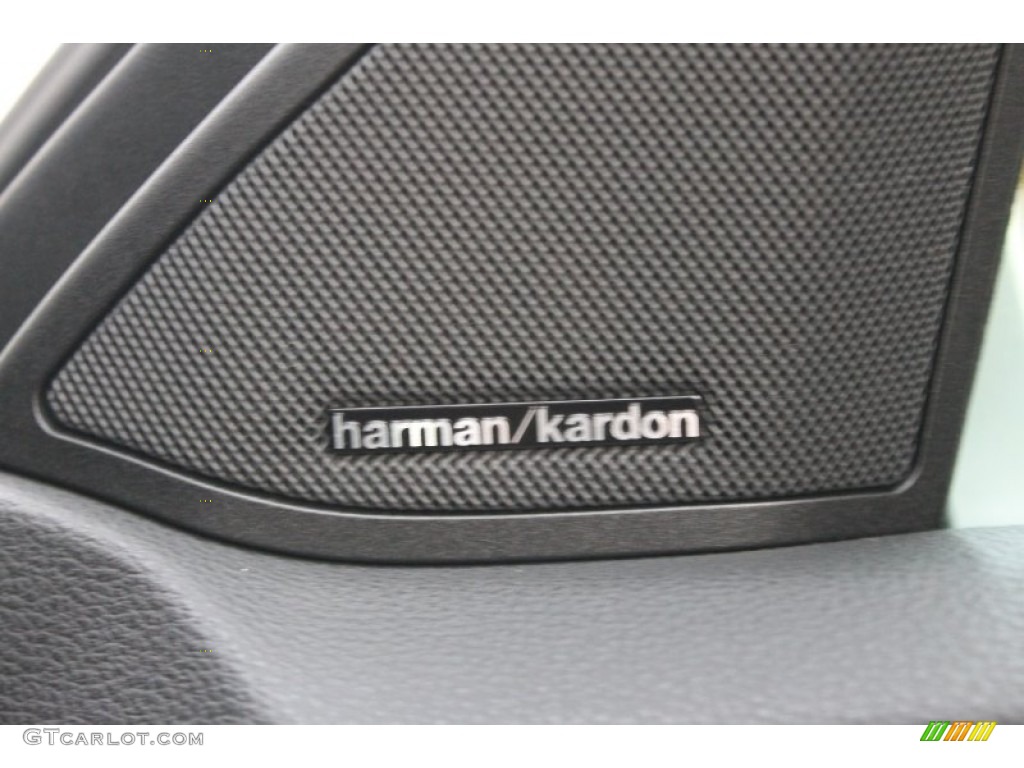2010 Mercedes-Benz E 63 AMG Sedan Audio System Photo #76277852