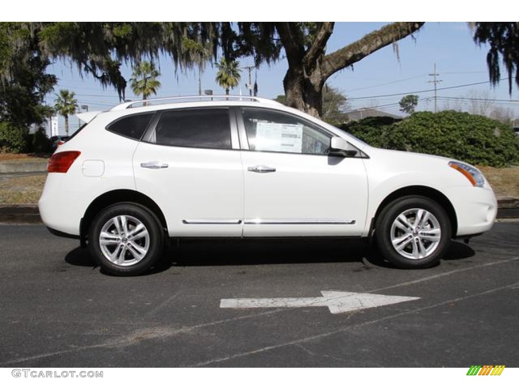 Pearl White 2013 Nissan Rogue SV Exterior Photo #76279772