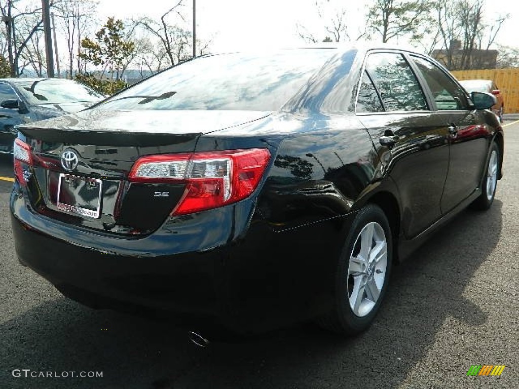 2012 Camry SE - Attitude Black Metallic / Black/Ash photo #3