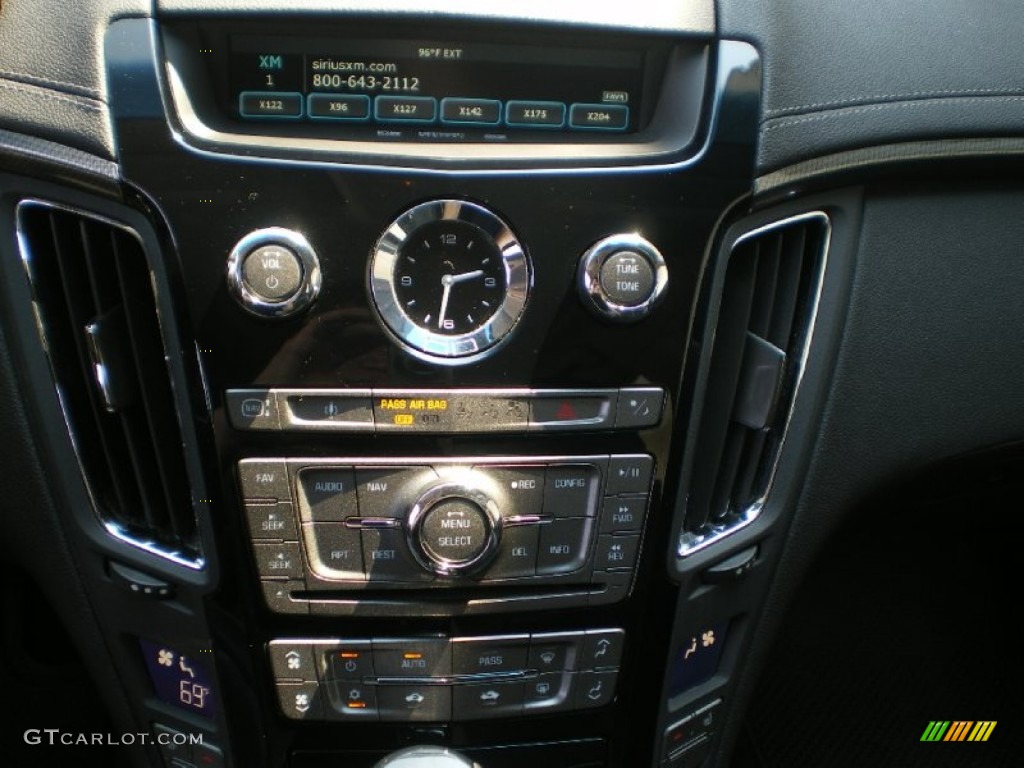 2010 Cadillac CTS -V Sedan Controls Photo #76280738